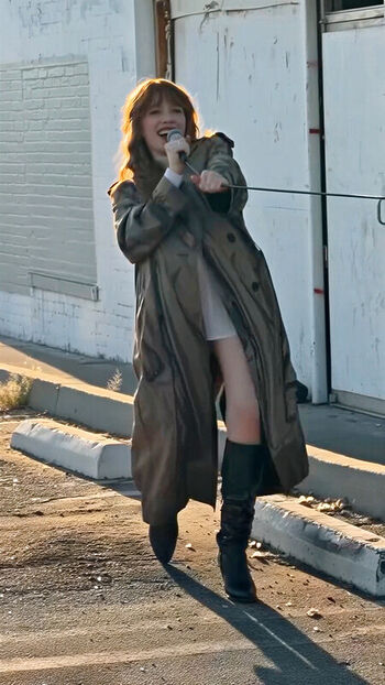 Full leaked Carly rae jepsen page private photo