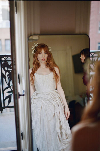 Full leaked Carly rae jepsen private photo