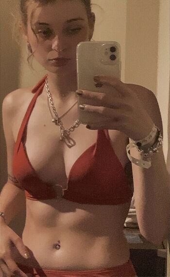 Full leaked Carly page private onlyfans photo