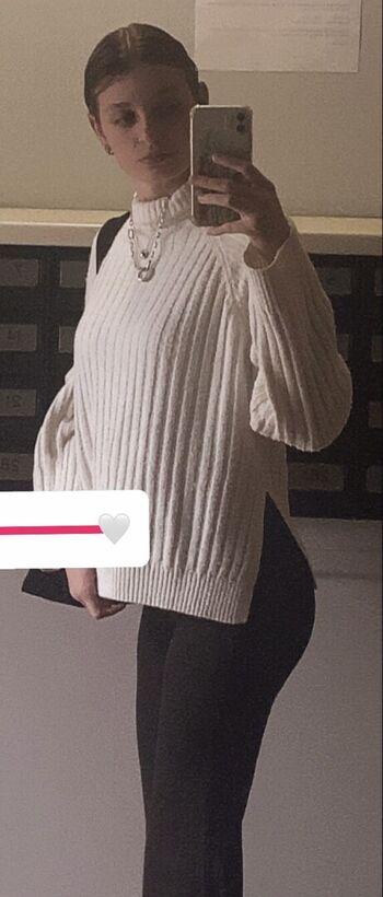 Full leaked Carly page private onlyfans photo