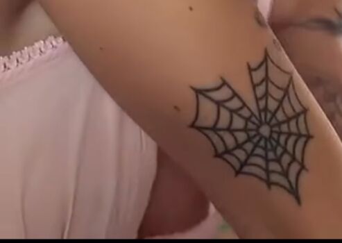 Carlyhymz