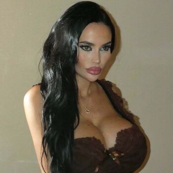Full leaked Carmela longo private photo