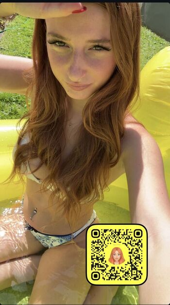 Full leaked Carmela private photo