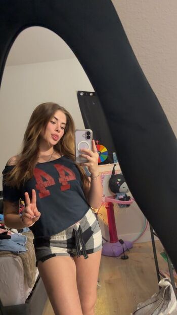 Full leaked Carmi warmy private photo