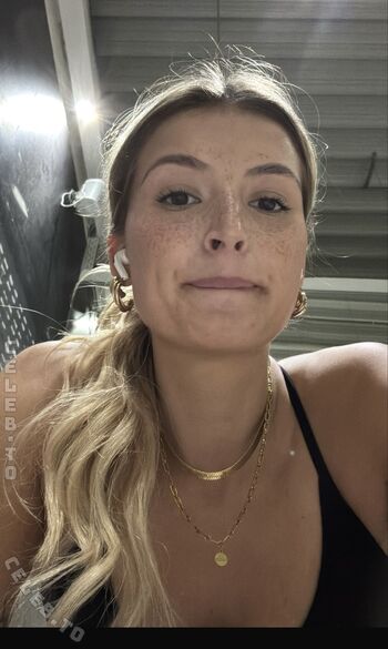 Full leaked Caro winter private photo