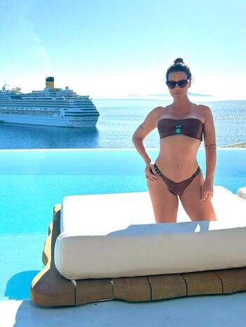 Full leaked Carol dias private photo