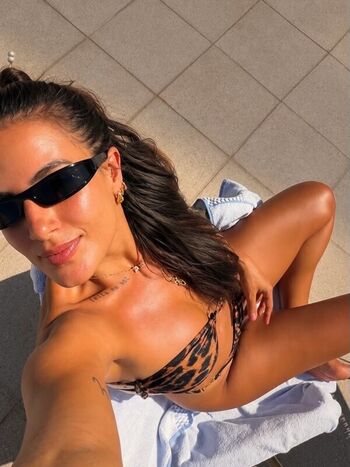 Full leaked Carol peixinho private photo