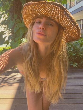 Full leaked Carolina dieckmann private photo