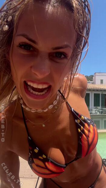 Full leaked Carolina peukmann private photo