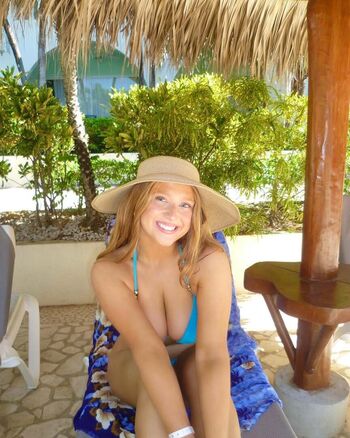 Full leaked Caroline malloy private onlyfans photo