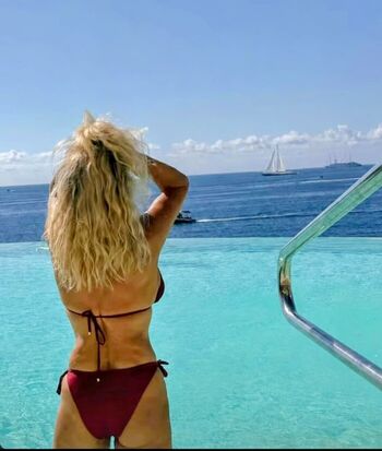 Full leaked Caroline margeridon private photo