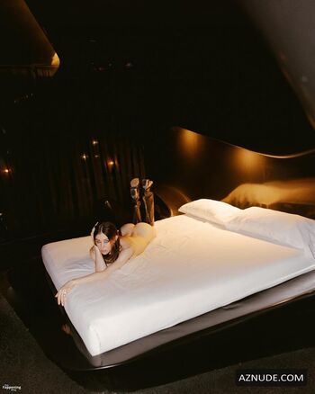 Full leaked Caroline polachek private onlyfans photo