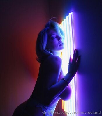 Full leaked Caroline vreeland private photo