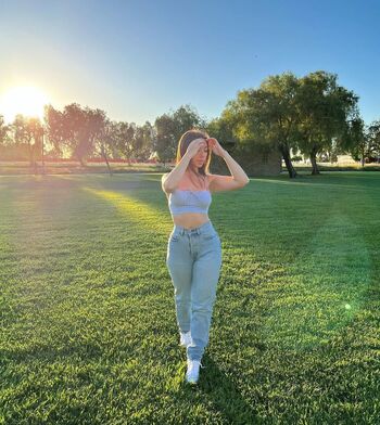 Full leaked Caroline vu page private onlyfans photo