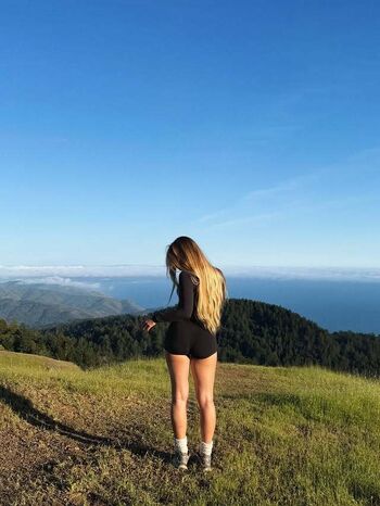 Full leaked Caroline zalog page private photo