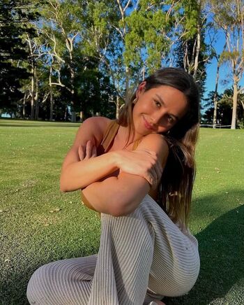 Full leaked Carolinejones private photo
