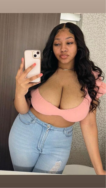 Full leaked Carrington beaman private photo