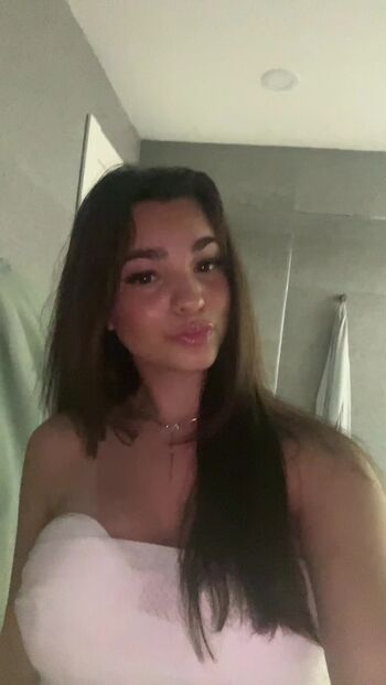 Full leaked Carys dubinski private onlyfans photo