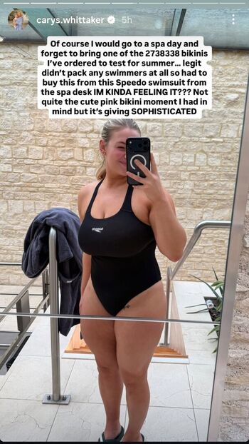 Carys whittaker / busybeecarys