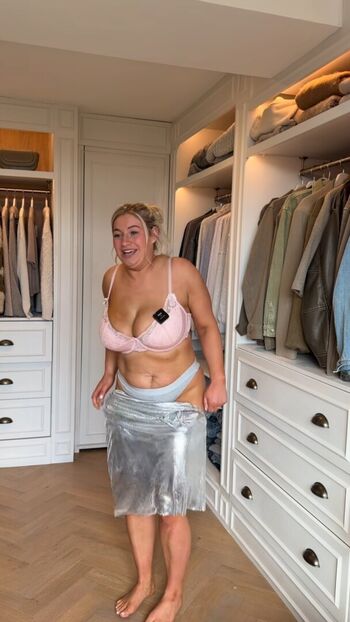 Full leaked Carys whittaker page private onlyfans photo