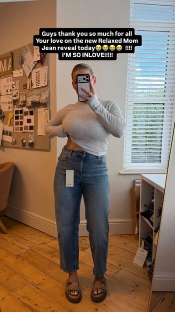 Full leaked Carys whittaker page private photo