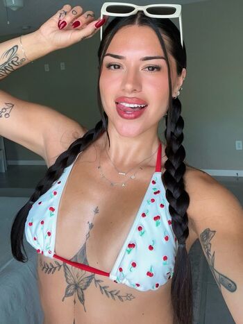 Full leaked Cassdolll private onlyfans photo
