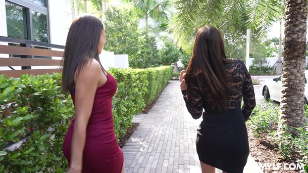 Full leaked Cassie del isla private photo
