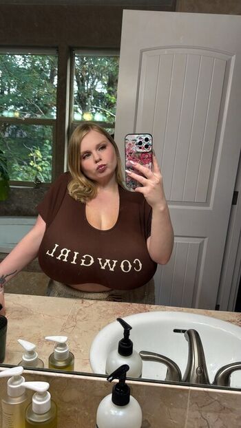 Full leaked Cassiepia private photo