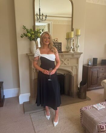 Full leaked Cassiedavidsonx private photo