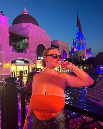Full leaked Catargiuadriana page private photo