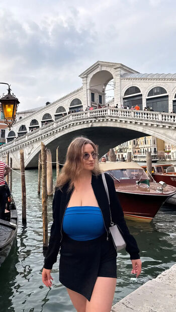 Full leaked Catargiuadriana private photo