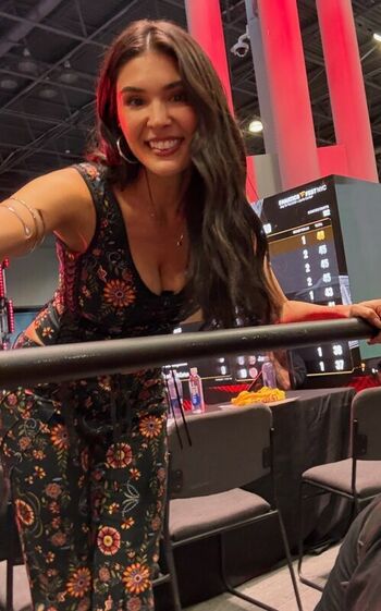 Full leaked Cathy kelley private photo