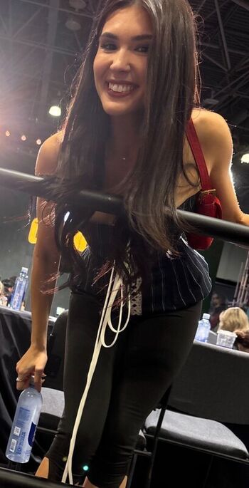 Full leaked Cathy kelley private photo