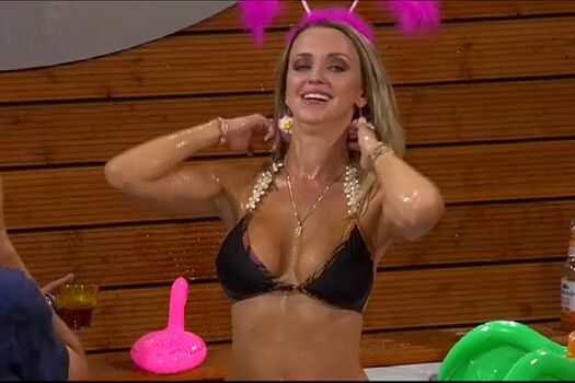 Full leaked Cathy lugner private photo