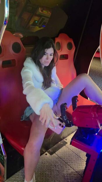 Full leaked Catie lee private photo