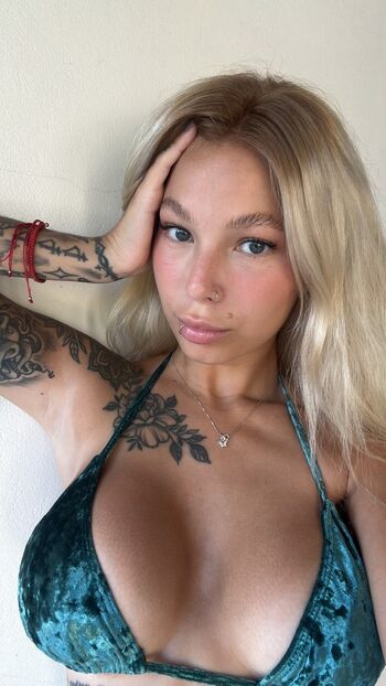 Full leaked Catuulinsdell private onlyfans photo