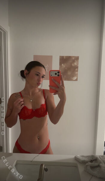 Full leaked Caty moore private photo