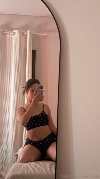 Full leaked Catyziinha private photo