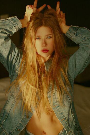 Full leaked Cela lopes page private onlyfans photo