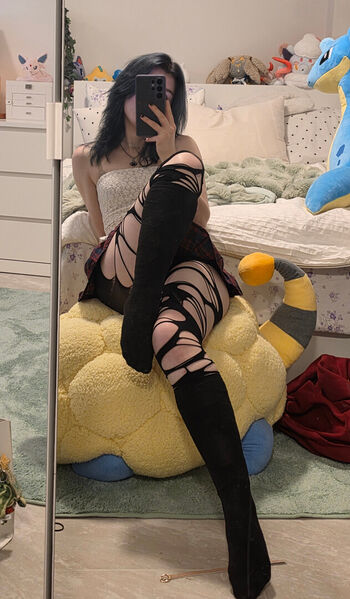 Full leaked Celebi cos page private onlyfans photo