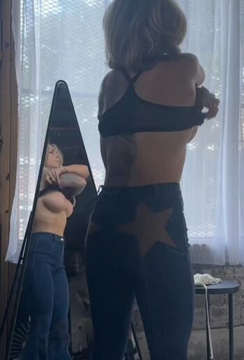 Full leaked Celeste bonin private photo