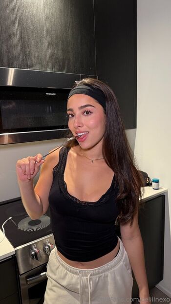 Full leaked Celiiinexo private onlyfans photo