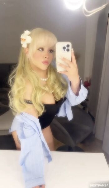 Celina_x31