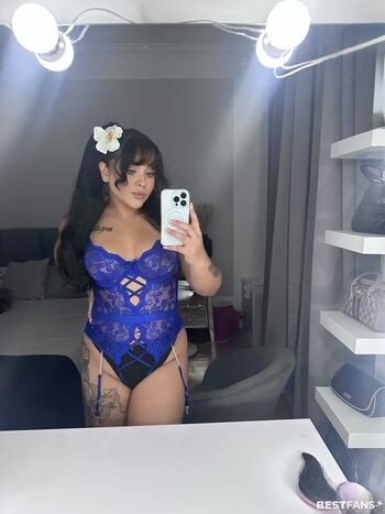 Full leaked Celina x page private photo