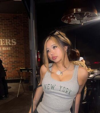 Full leaked Cellow page private onlyfans photo