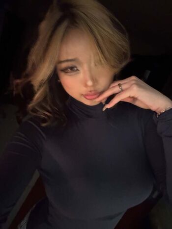 Full leaked Cellow page private onlyfans photo