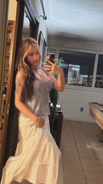 Full leaked Cellow page private onlyfans photo