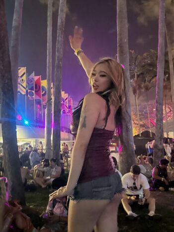 Full leaked Cellow page private onlyfans photo