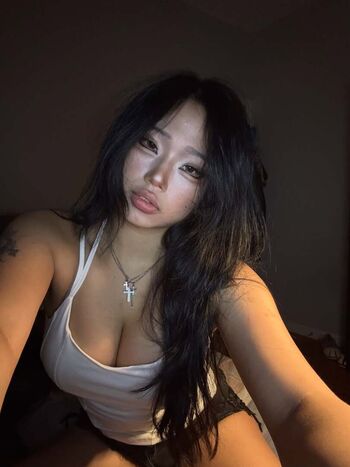 Full leaked Cellow page private onlyfans photo