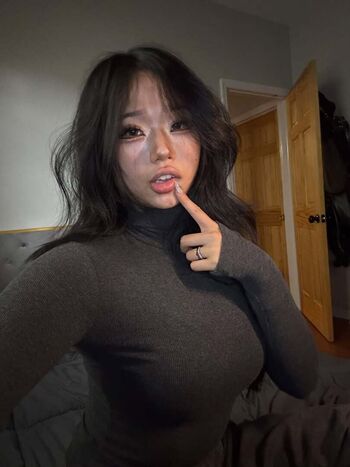 Full leaked Cellow page private photo